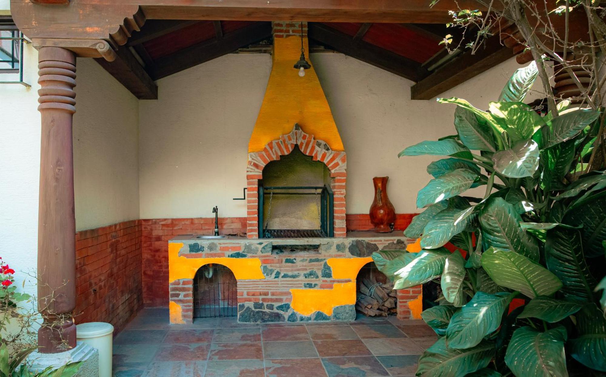 Palacio Del Conquistador San Cristóbal El Bajo Екстериор снимка